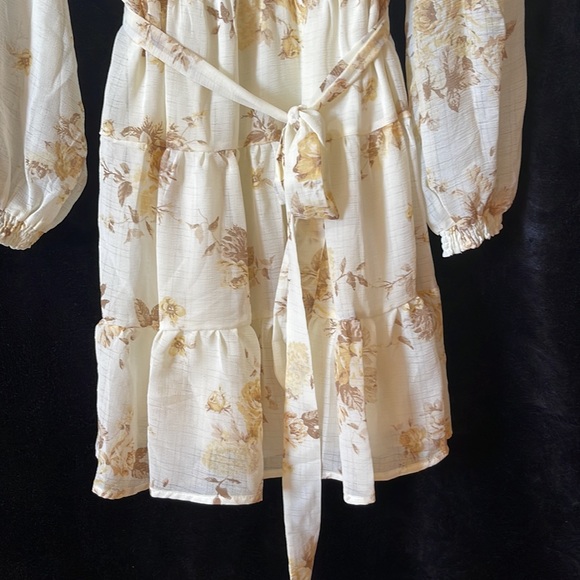 mini 👗dress - Picture 7 of 7